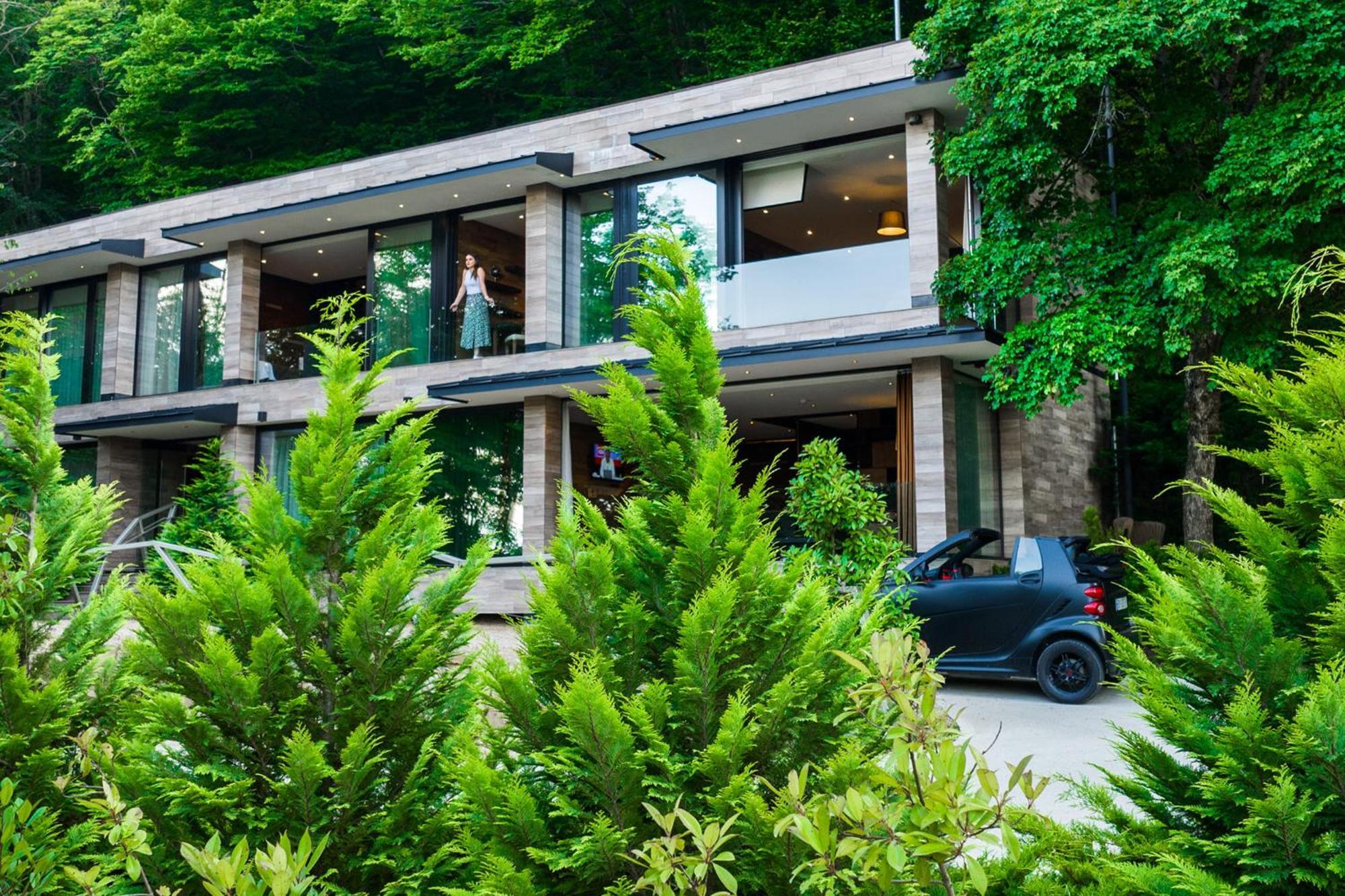 Bioli Wellness Resort Kojori Екстериор снимка