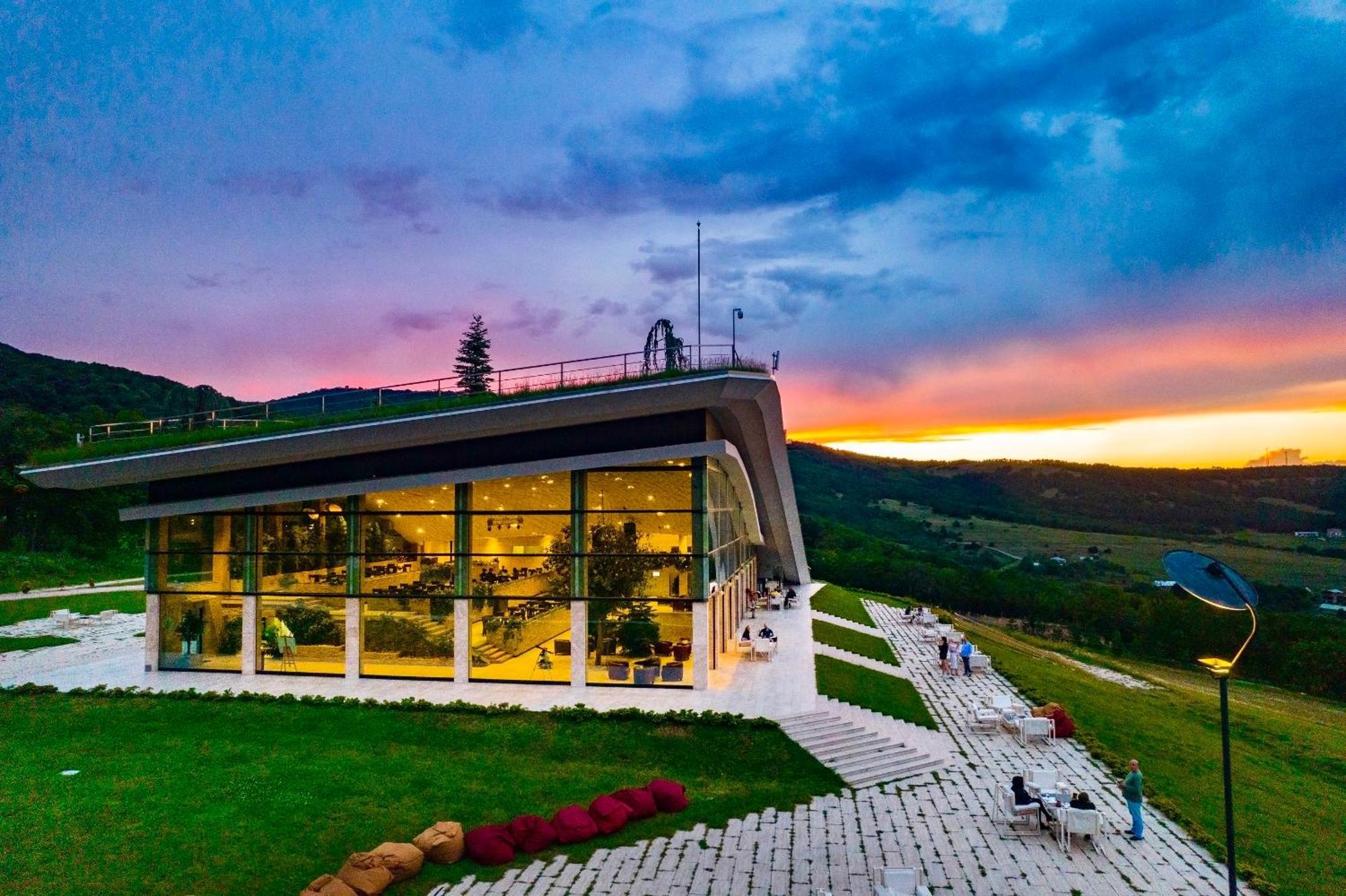 Bioli Wellness Resort Kojori Екстериор снимка