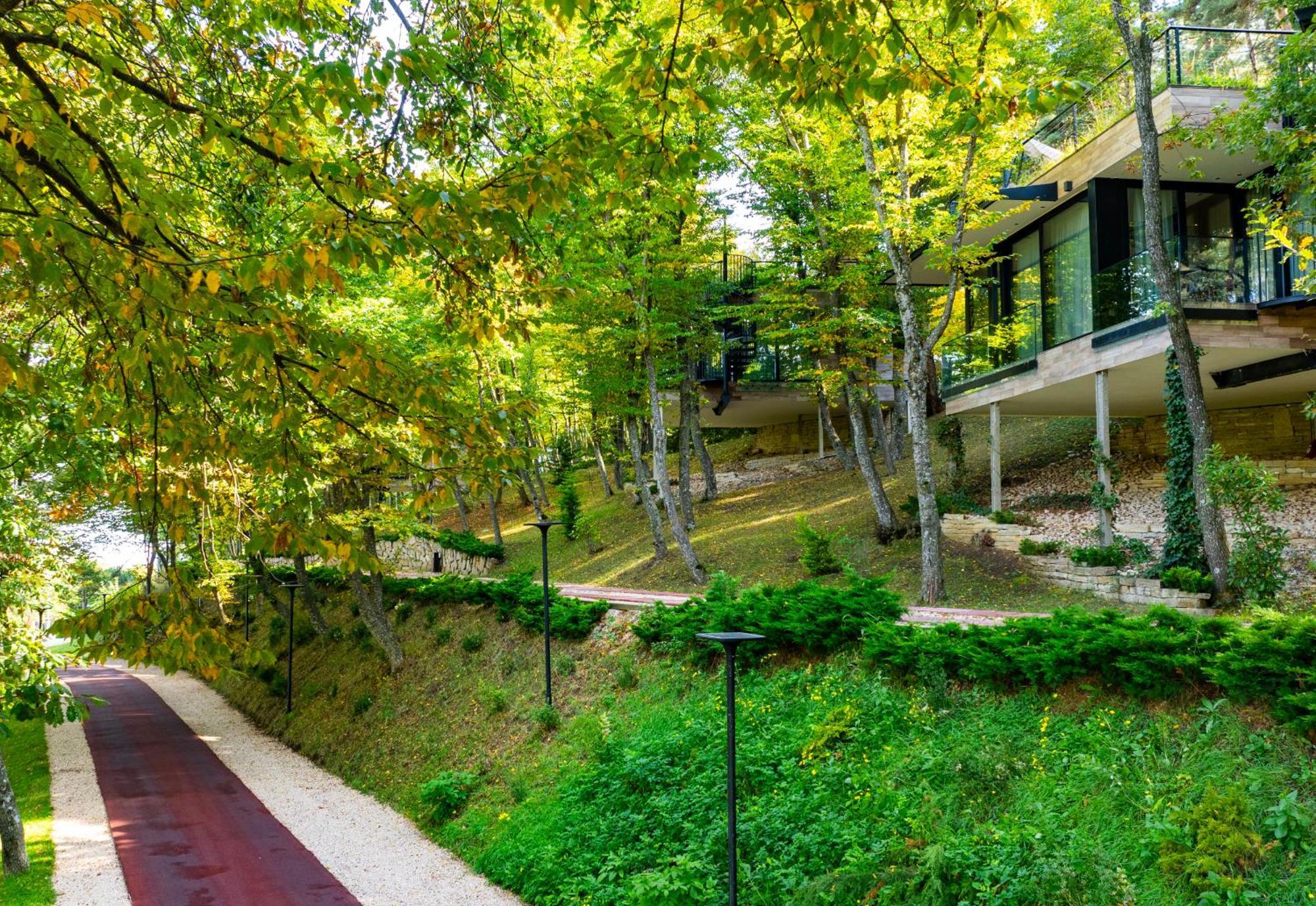 Bioli Wellness Resort Kojori Екстериор снимка