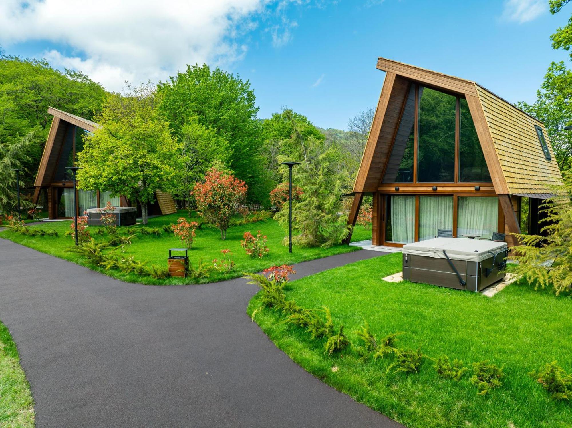 Bioli Wellness Resort Kojori Екстериор снимка